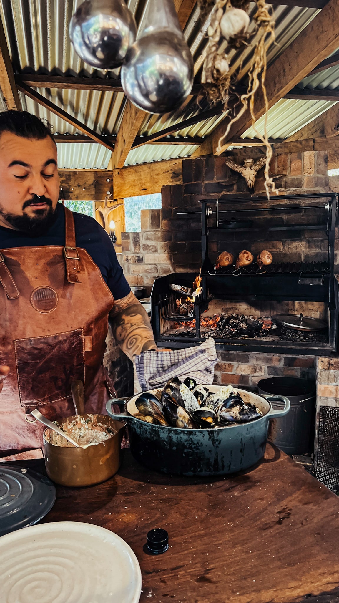 Smokin' Gauchos Handmade Leather Apron Brown