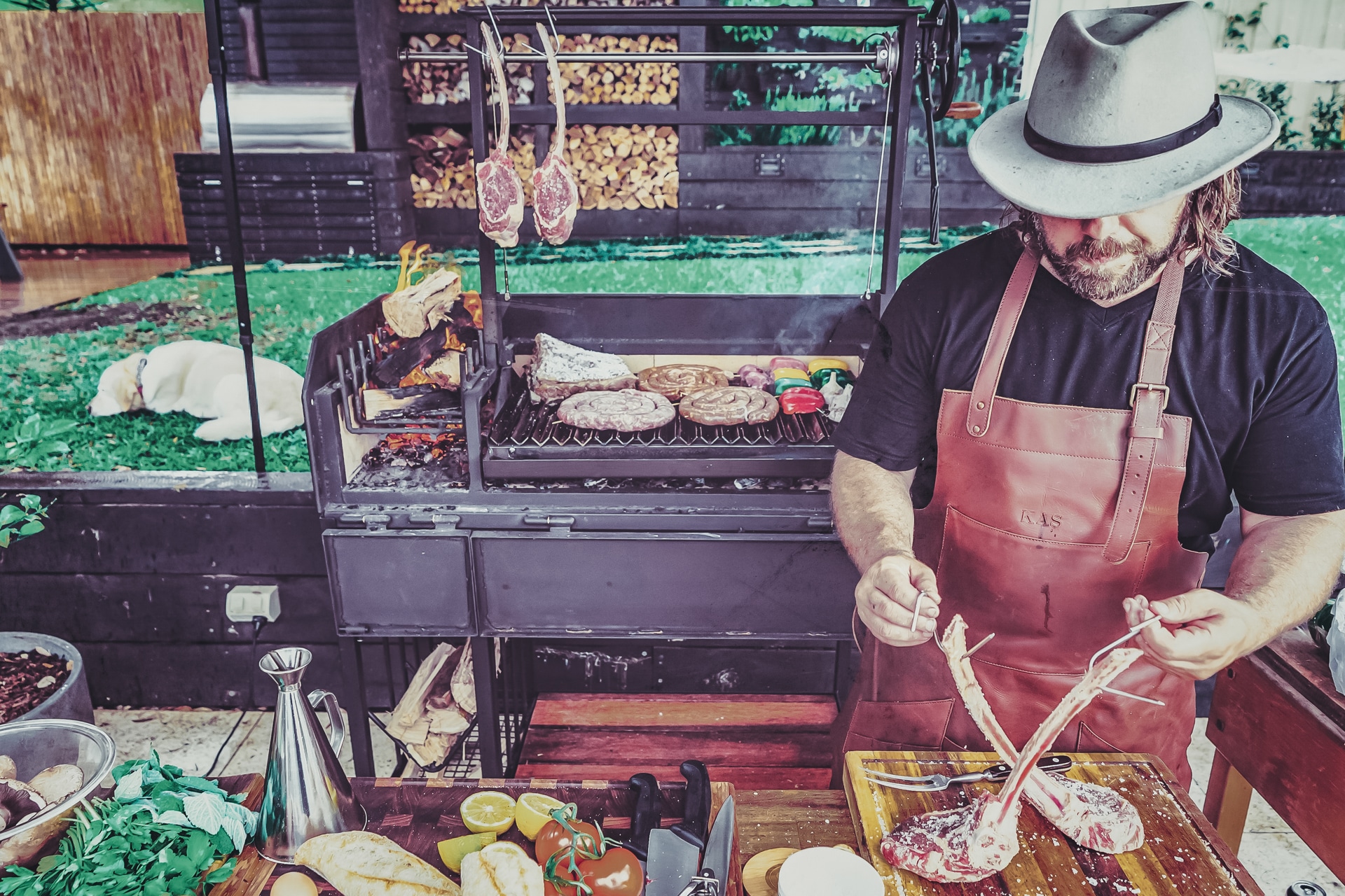 Smokin-Gauchos-parrilla-1 tomahawk