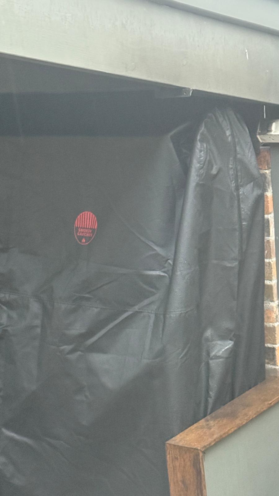 La Parrilla Weather Cover