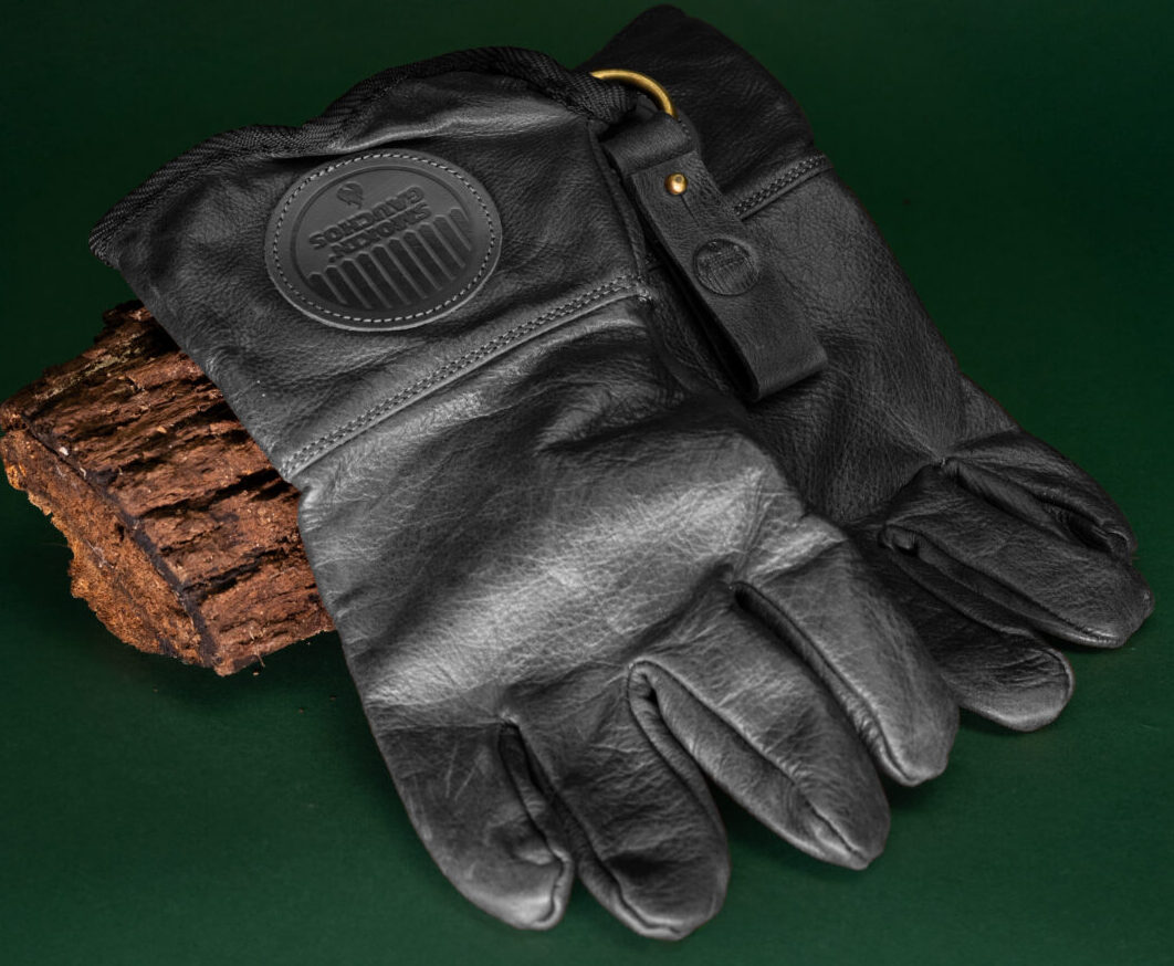 Handmade Leather Fire Gloves (2) Handmade Leather Fire Gloves (2)